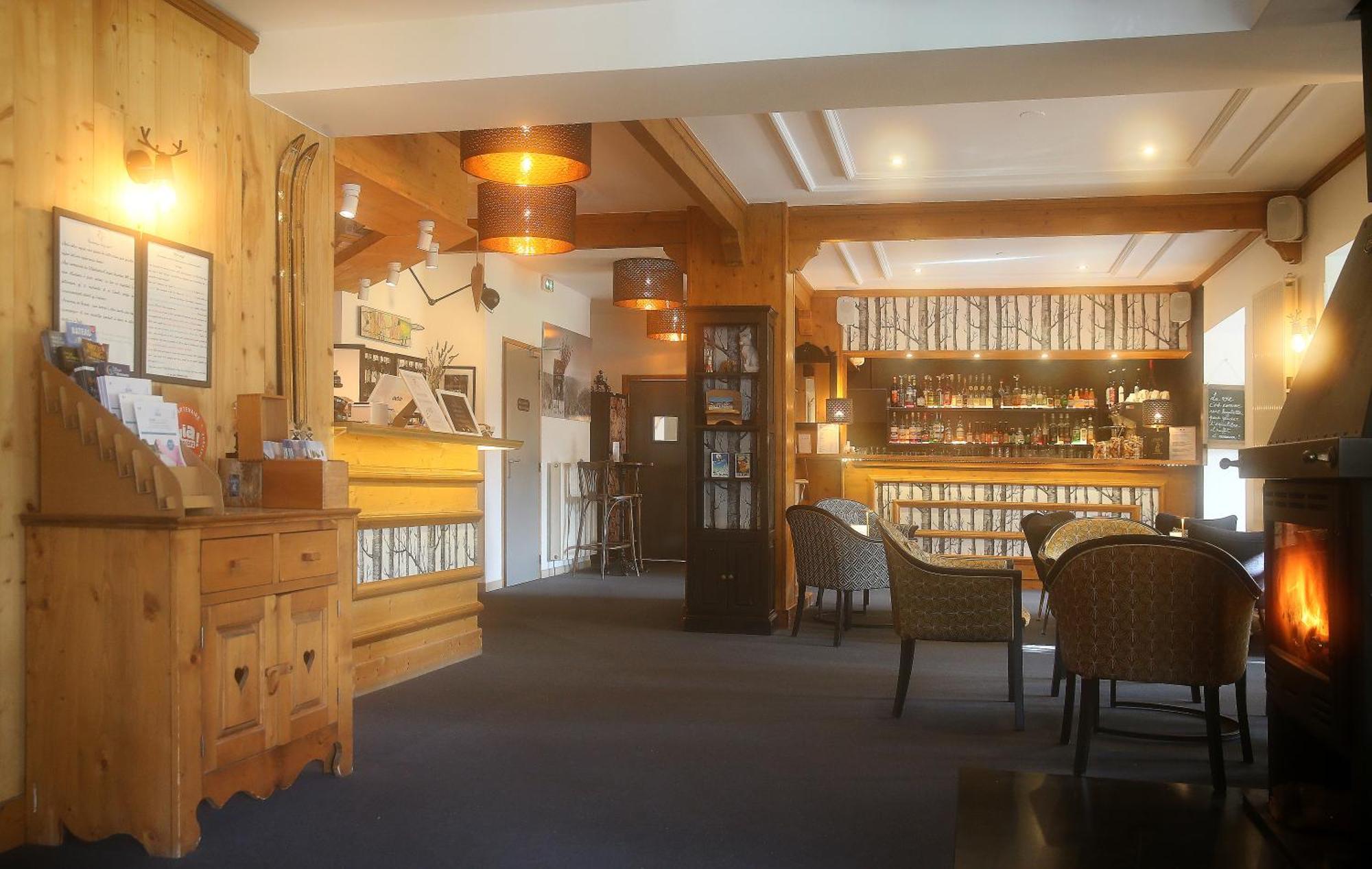Hotel Restaurant La Buffe Отран Екстериор снимка